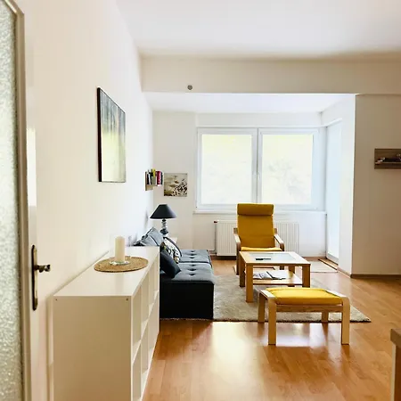 Srdce Mesta 1 - Zazitkovy Na Pesej Zone S Balkonom A Terasou * Стара-Тура