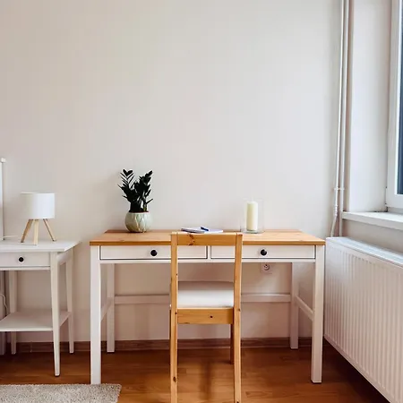 Srdce Mesta 1 - Zazitkovy Na Pesej Zone S Balkonom A Terasou Стара-Тура