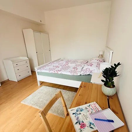 Srdce Mesta 1 - Zazitkovy Na Pesej Zone S Balkonom A Terasou