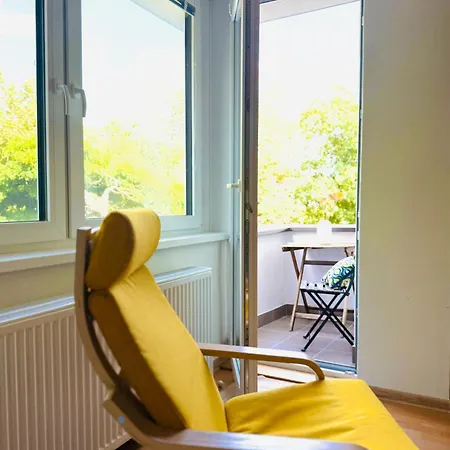 Apartament Srdce Mesta 1 - Zazitkovy Na Pesej Zone S Balkonom A Terasou