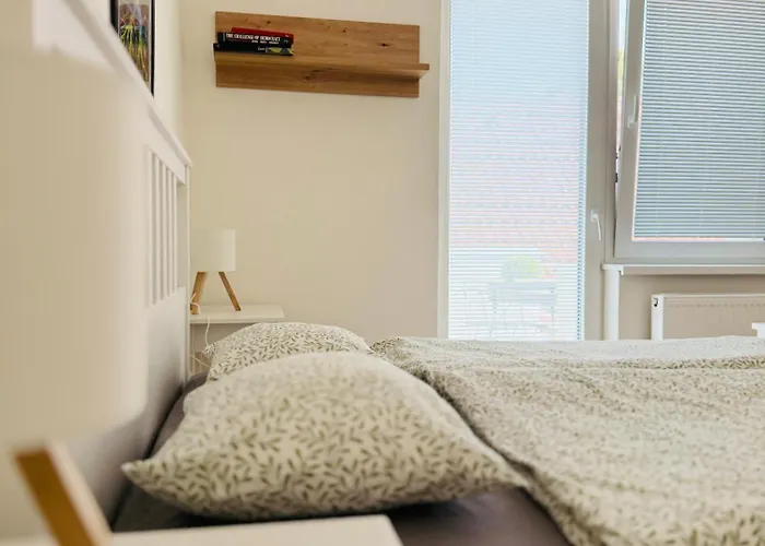 Srdce Mesta 1 - Zazitkovy Na Pesej Zone S Balkonom A Terasou Appartement *